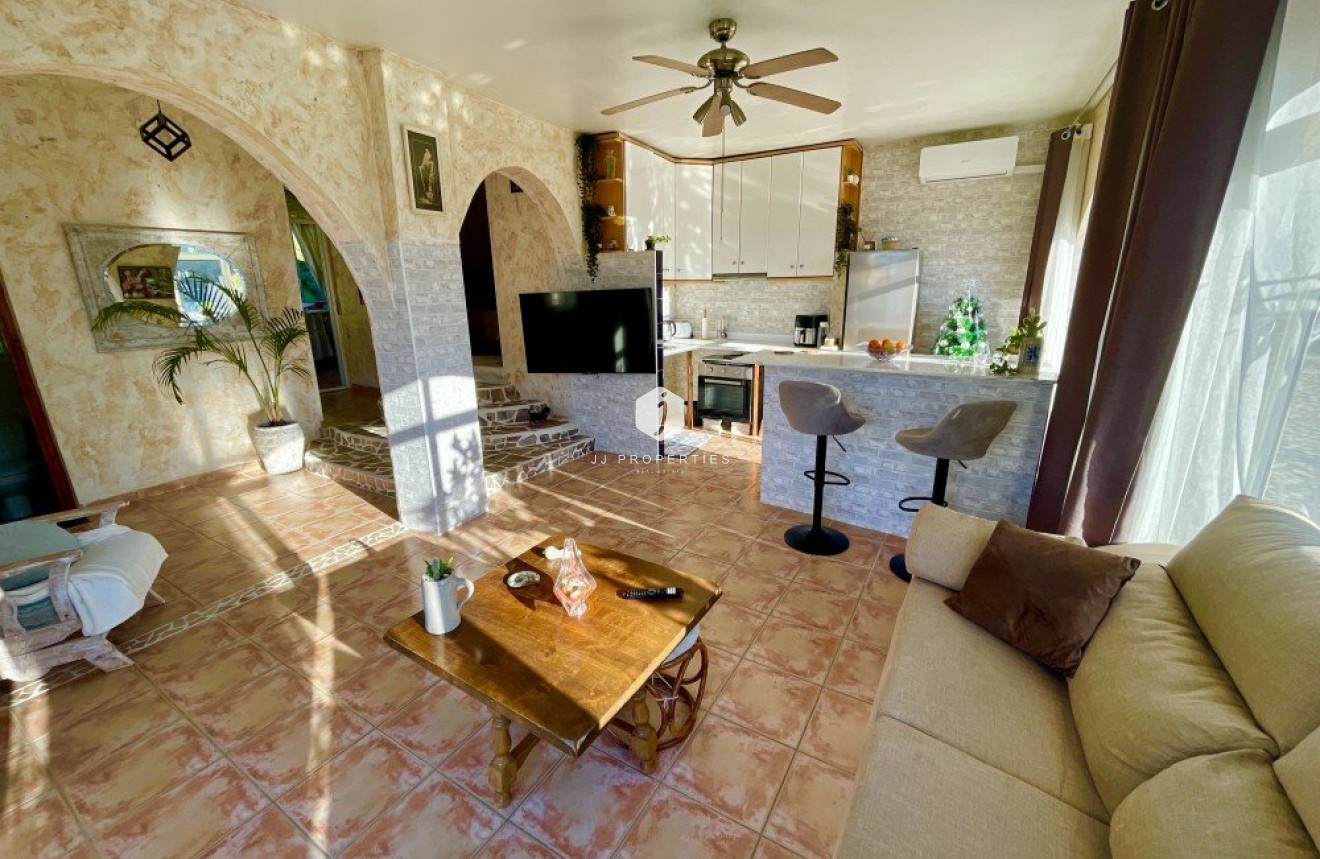 Segunda mano - Villa -
Ciudad Quesada - Costa Blanca