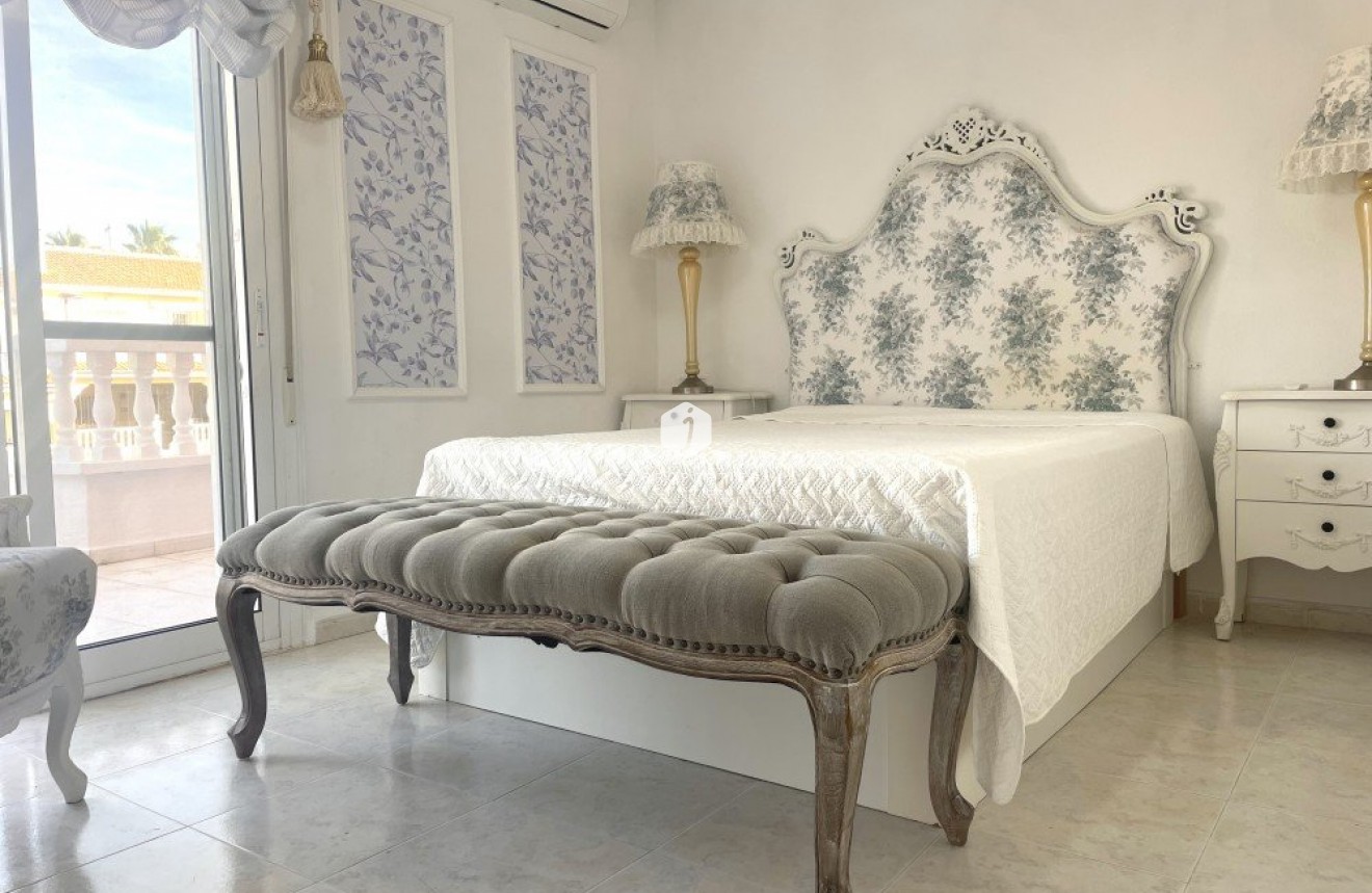 Resale - Bungalow -
Benijofar - Costa Blanca