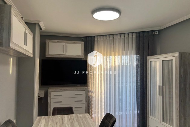 Resale - Apartment / flat -
Torrevieja - Costa Blanca