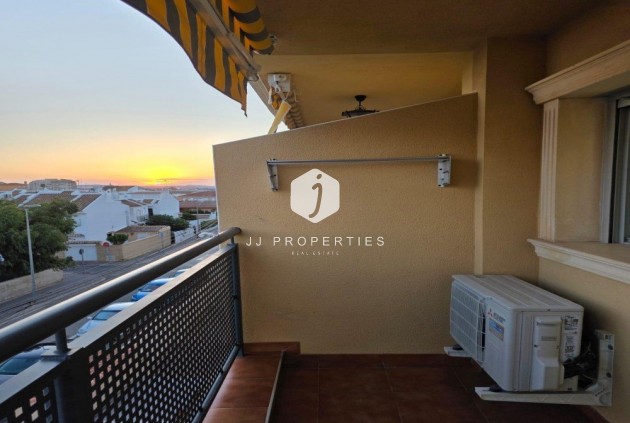 Resale - Apartment / flat -
Torrevieja - Costa Blanca