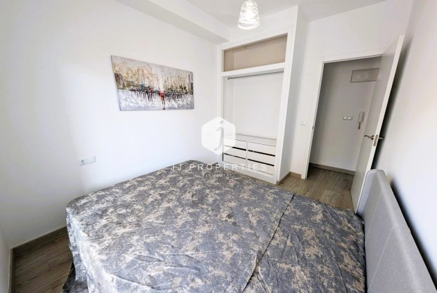 D'occasion - Appartement -
Torrevieja - Costa Blanca