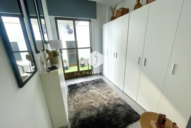 Z drugiej ręki - Mieszkanie w bloku -
Orihuela Costa - Costa Blanca