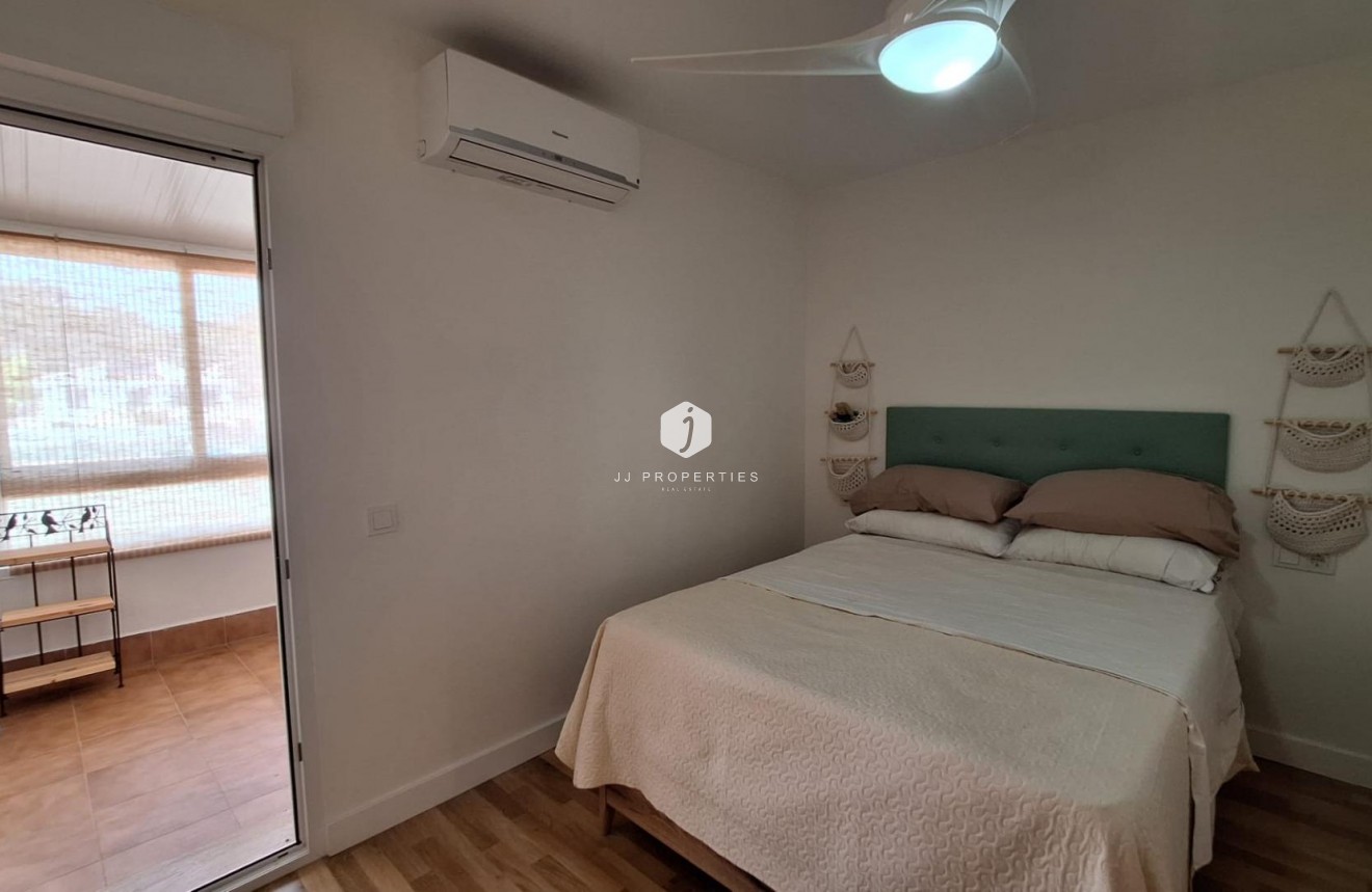 Segunda mano - Villa -
Torrevieja - Los Balcones - Los Altos del Edén