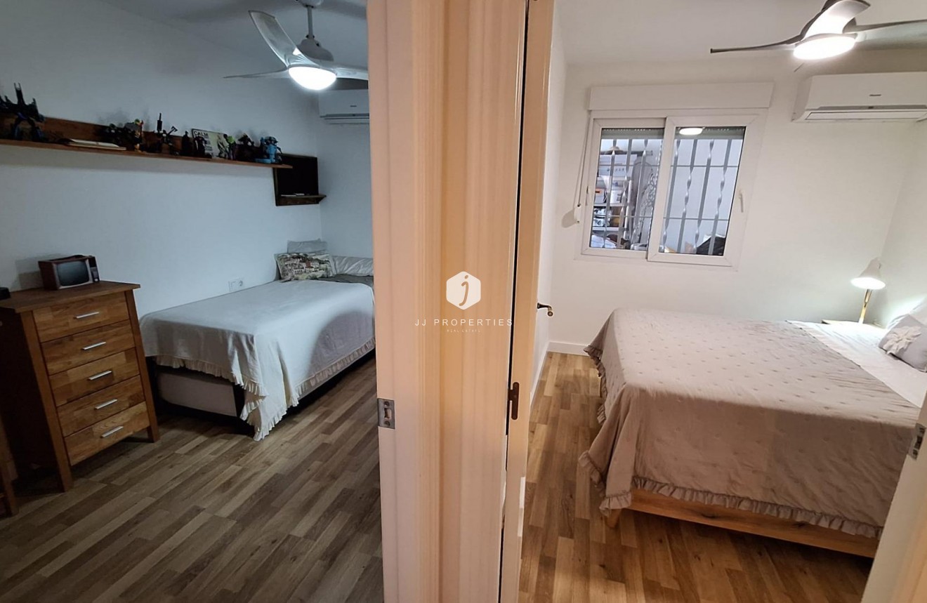 Segunda mano - Villa -
Torrevieja - Los Balcones - Los Altos del Edén