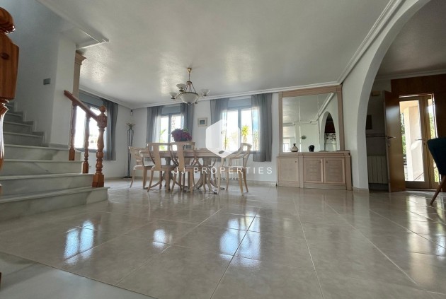 Resale - Villa -
Ciudad Quesada - Costa Blanca Sur