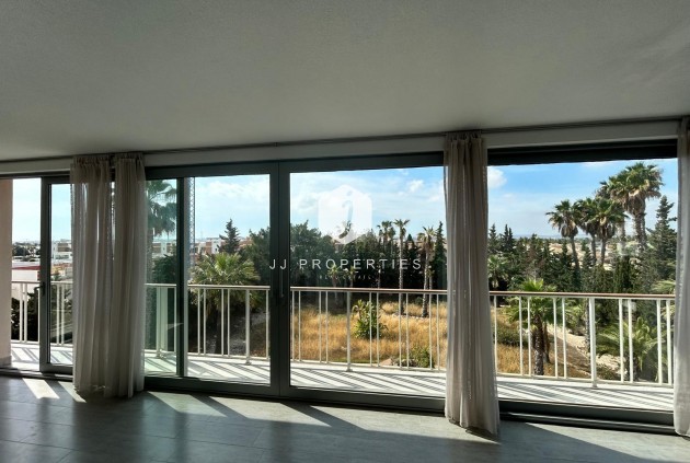 Resale - Villa -
Ciudad Quesada - Costa Blanca Sur