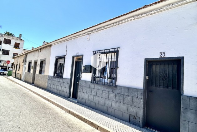 Resale - Chalet -
San Miguel de Salinas - Inland