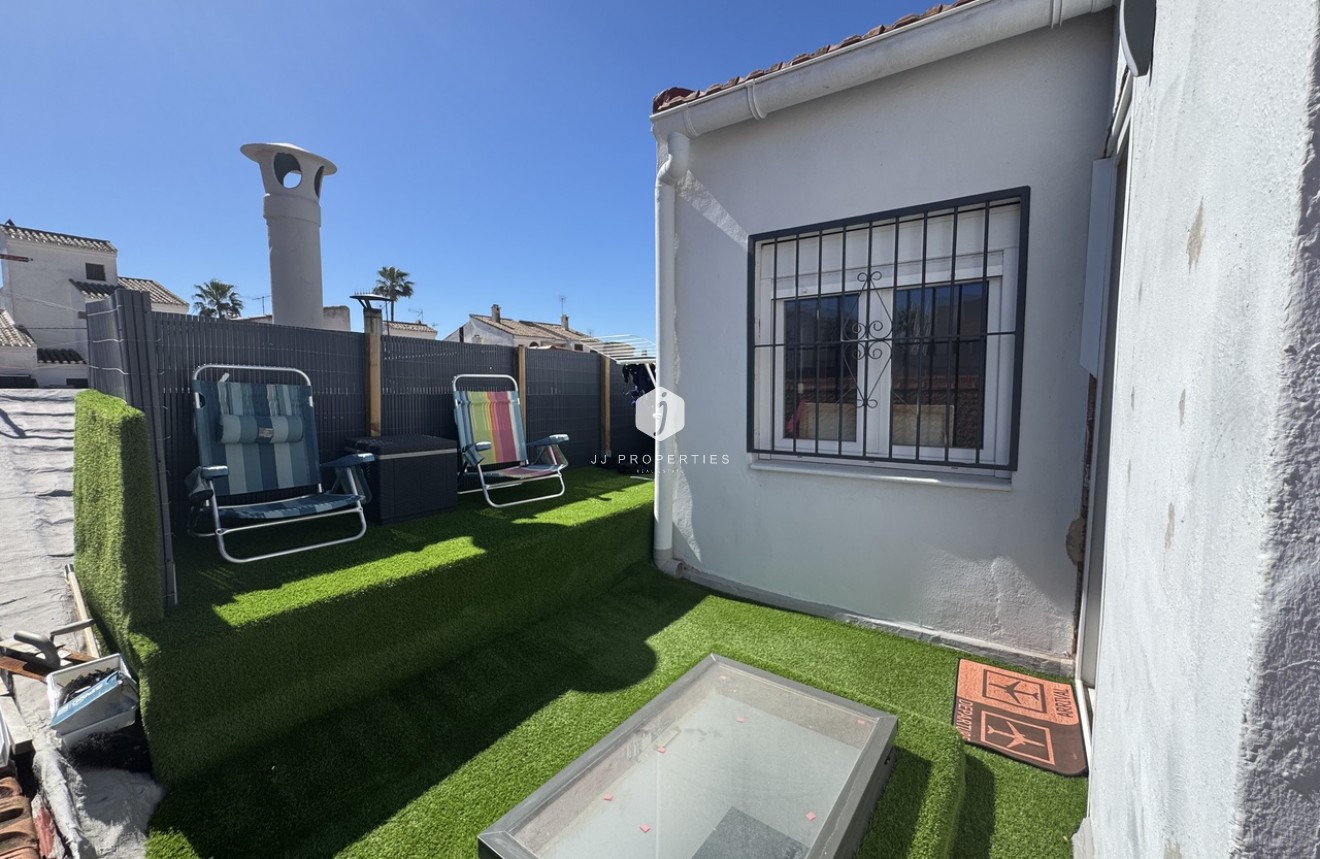 Resale - Chalet -
San Miguel de Salinas - Inland