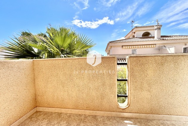 Z drugiej ręki - Szalet -
Playa Flamenca - Costa Blanca