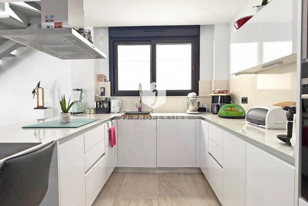 Z drugiej ręki - Villa -
Orihuela Costa - Costa Blanca