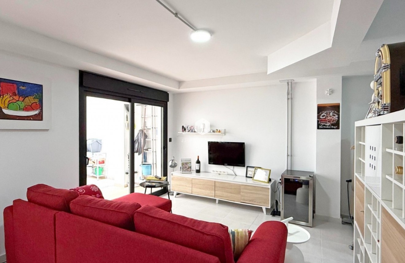 Z drugiej ręki - Villa -
Orihuela Costa - Costa Blanca