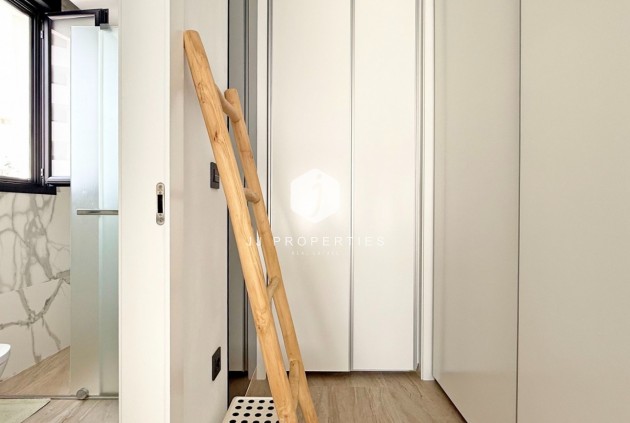 Z drugiej ręki - Villa -
Orihuela Costa - Costa Blanca