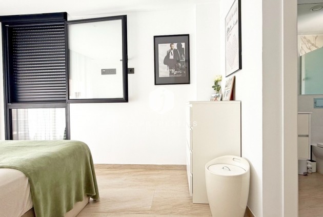 Z drugiej ręki - Villa -
Orihuela Costa - Costa Blanca