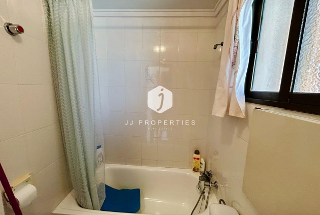 Tweedehands - Appartement / flat -
El Chaparral - Inland