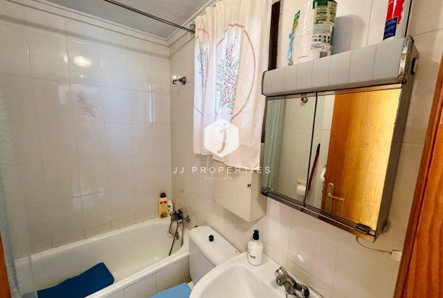 Tweedehands - Appartement / flat -
El Chaparral - Inland