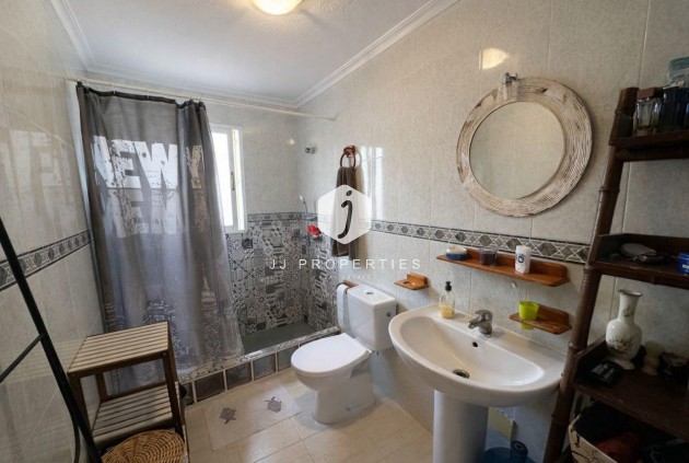 Tweedehands - Appartement / flat -
Torrevieja - Costa Blanca