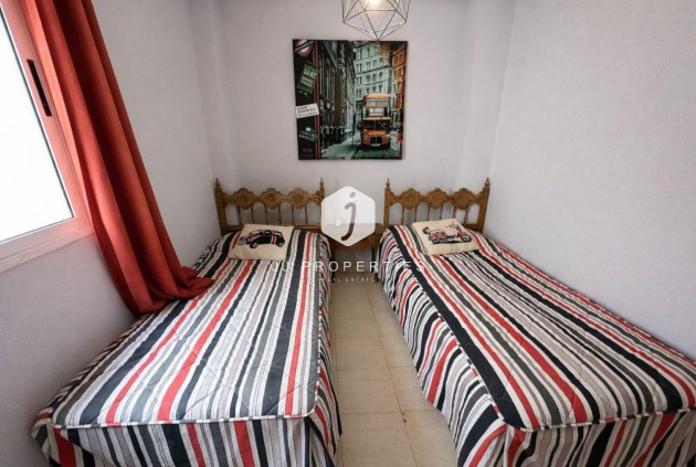 Tweedehands - Appartement / flat -
Torrevieja - Costa Blanca