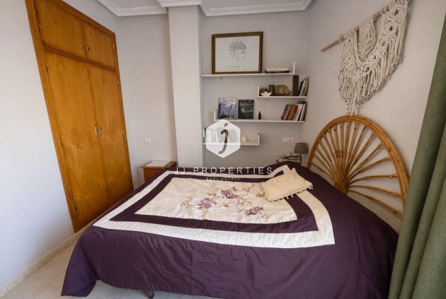 Tweedehands - Appartement / flat -
Torrevieja - Costa Blanca