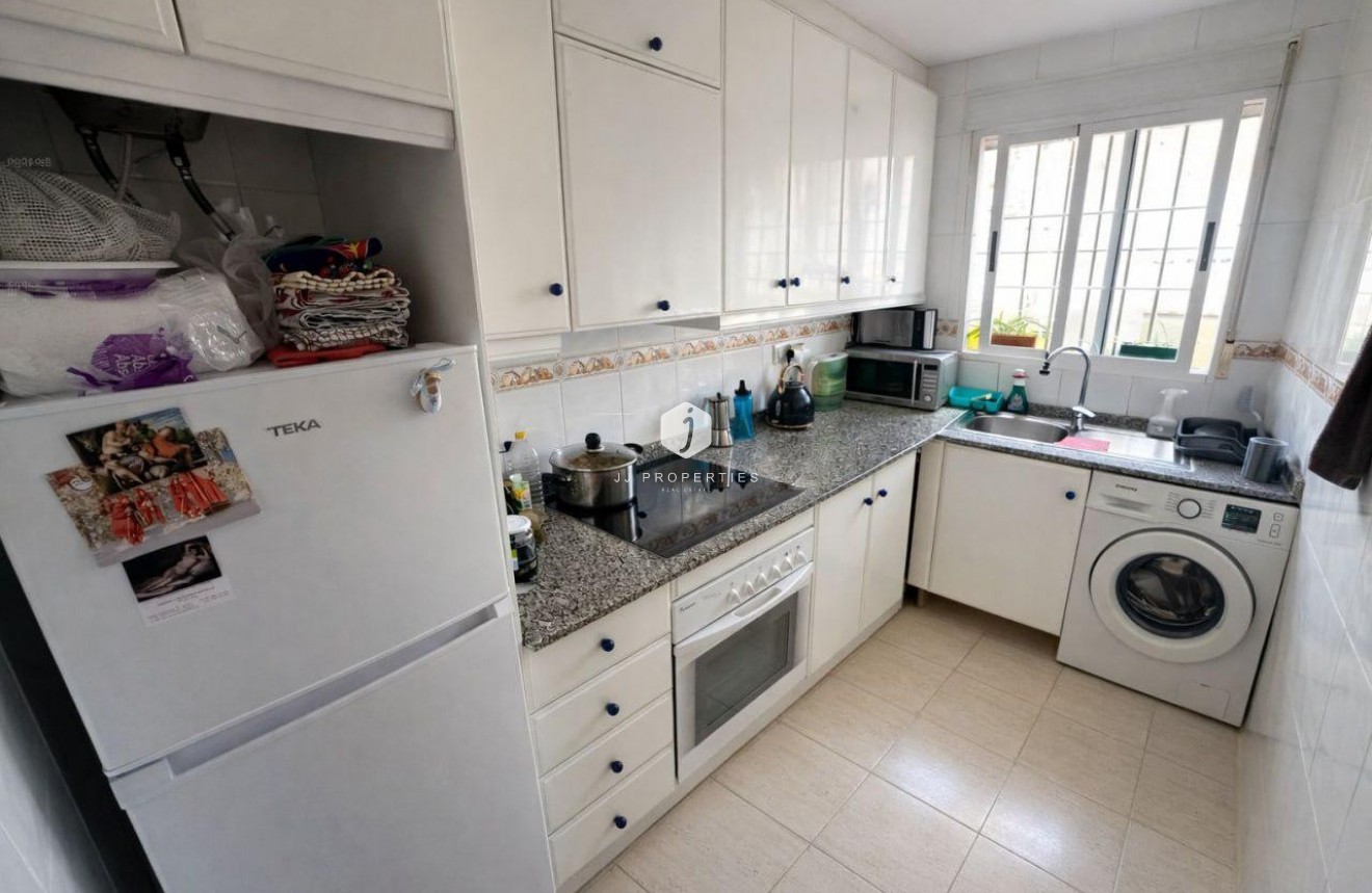 Tweedehands - Appartement / flat -
Torrevieja - Costa Blanca
