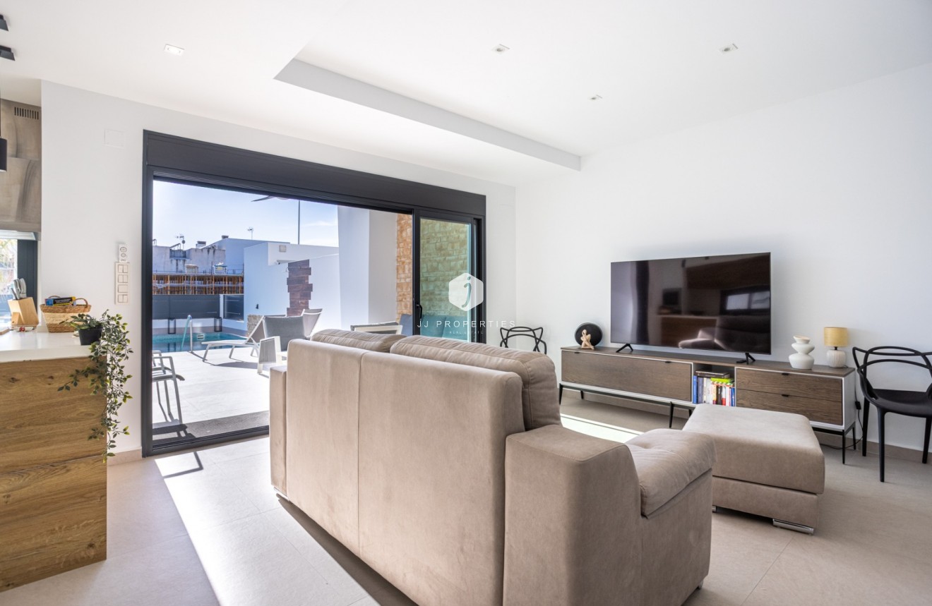 Z drugiej ręki - Villa -
Dolores - Costa Blanca