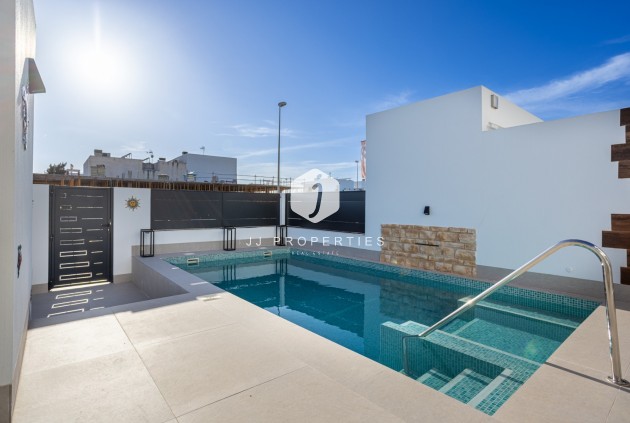 Z drugiej ręki - Villa -
Dolores - Costa Blanca