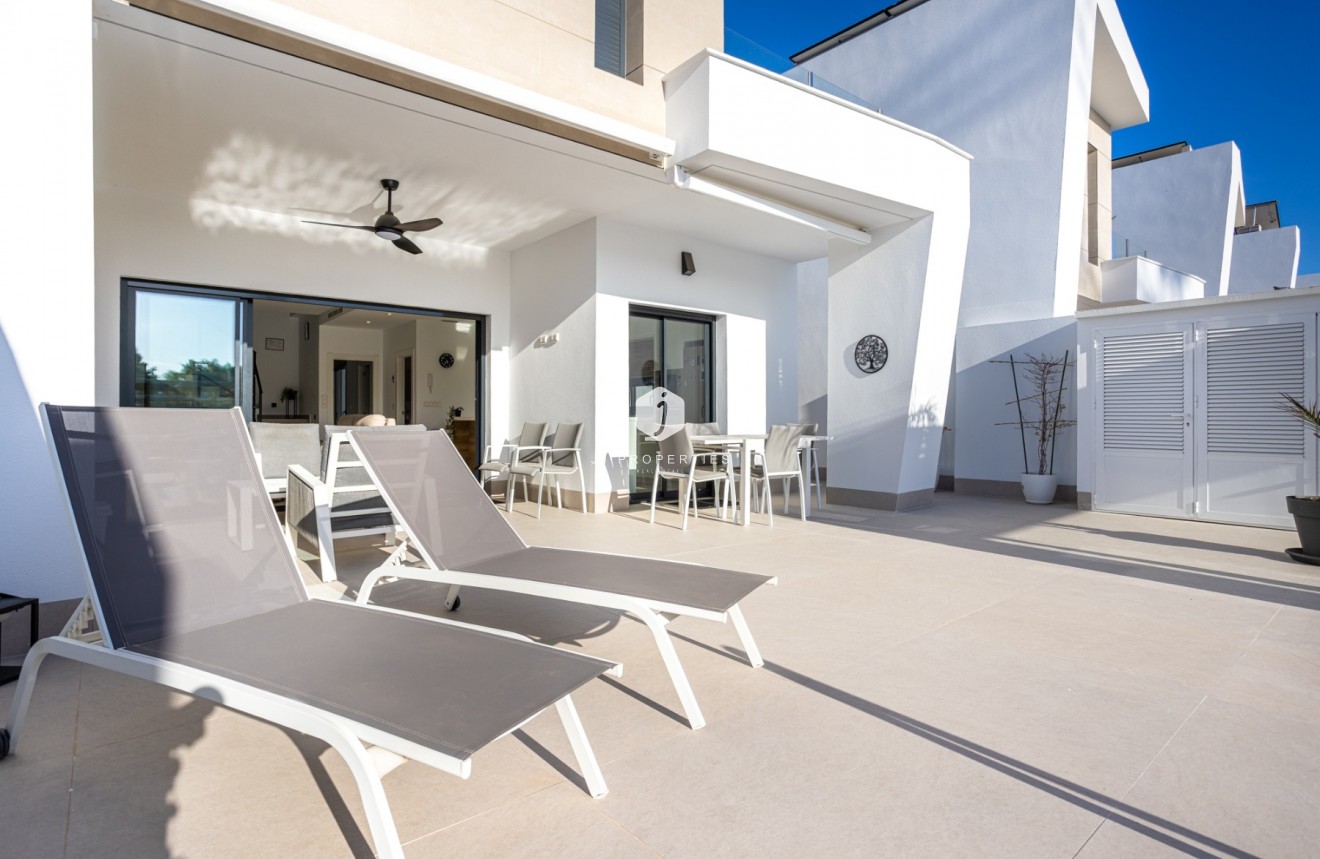 Z drugiej ręki - Villa -
Dolores - Costa Blanca