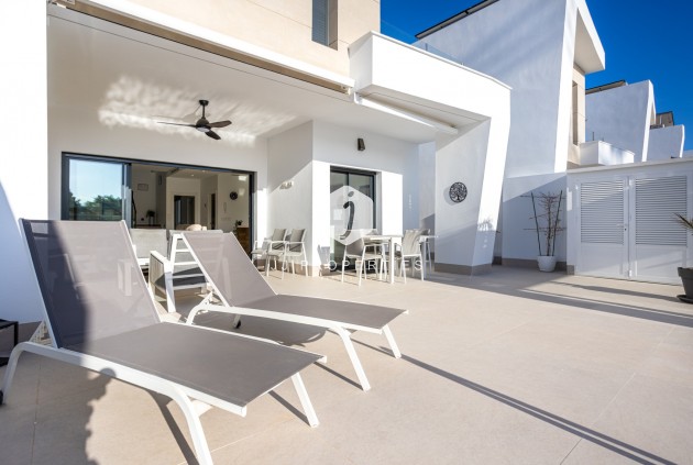 Z drugiej ręki - Villa -
Dolores - Costa Blanca