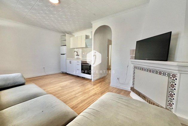 Resale - Bungalow -
Torrevieja - La Siesta - El Salado - Torreta