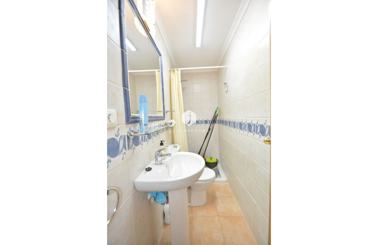 Resale - Chalet -
Guardamar del Segura - Costa Blanca