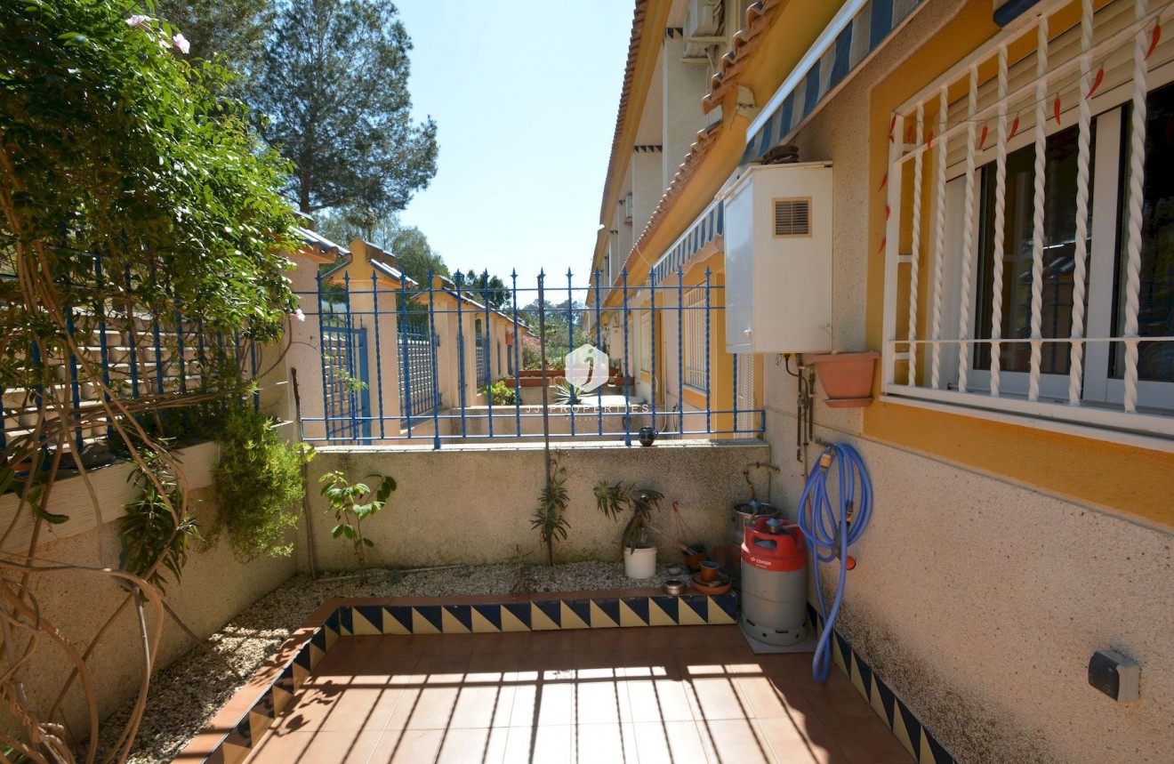 Resale - Chalet -
Guardamar del Segura - Costa Blanca