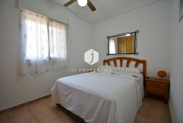 Resale - Chalet -
Guardamar del Segura - Costa Blanca