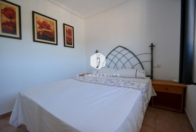 Resale - Chalet -
Guardamar del Segura - Costa Blanca