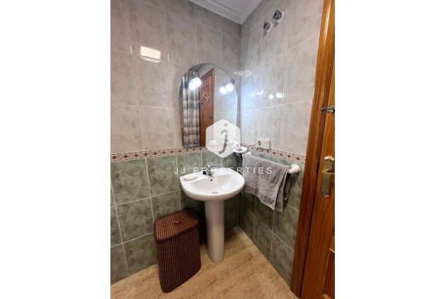 Segunda mano - Ático -
Torrevieja - Acequion