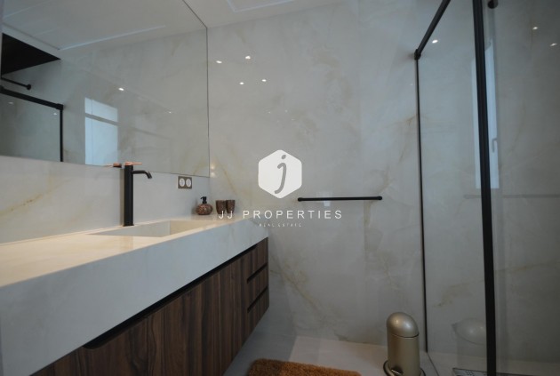 Resale - Villa -
Algorfa - Comunidad Valenciana