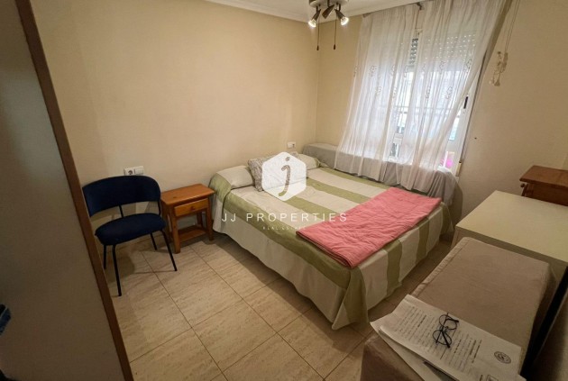 Tweedehands - Appartement / flat -
Torrevieja - PARQUE DE LAS NACIONES