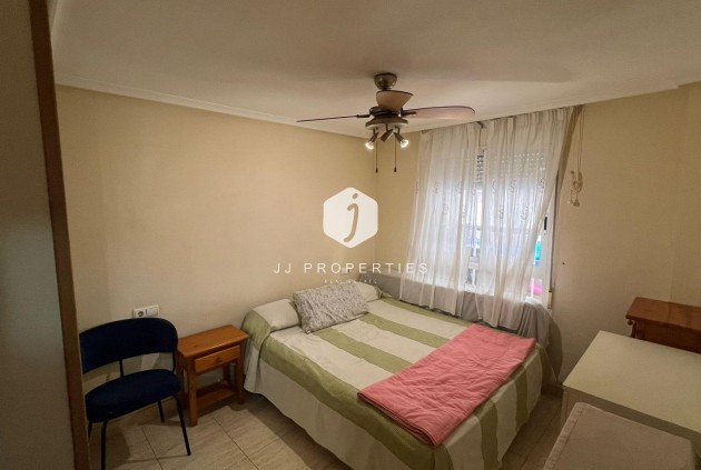 Tweedehands - Appartement / flat -
Torrevieja - PARQUE DE LAS NACIONES