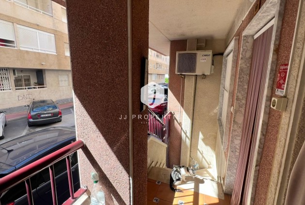 Tweedehands - Appartement / flat -
Torrevieja - PARQUE DE LAS NACIONES