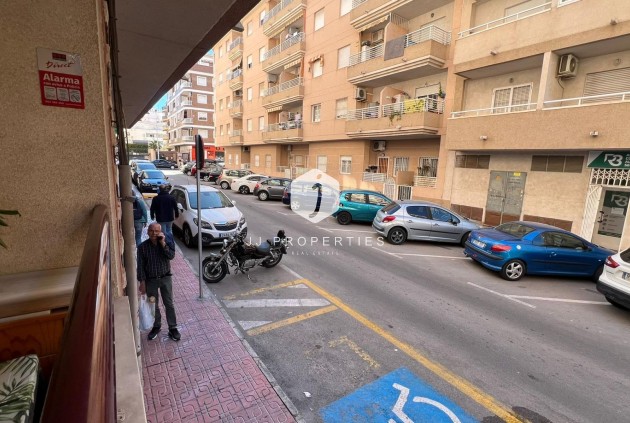 Tweedehands - Appartement / flat -
Torrevieja - PARQUE DE LAS NACIONES