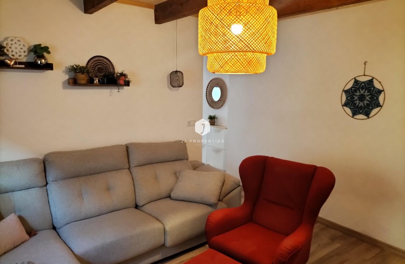 Resale - Chalet -
Formentera del Segura - Centro