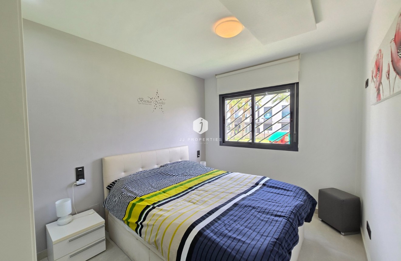 Resale - Apartment / flat -
Orihuela Costa - Costa Blanca