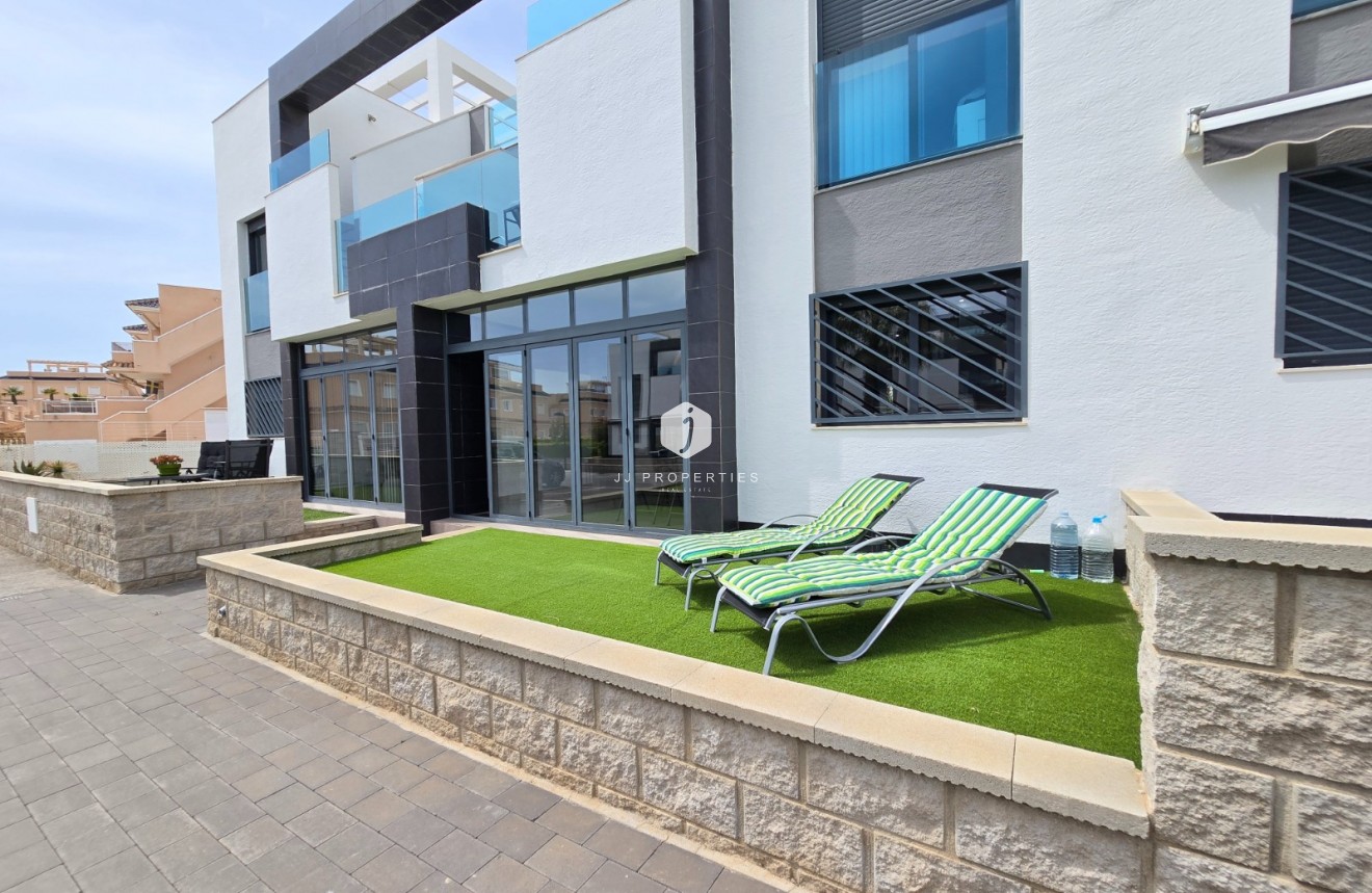 Resale - Apartment / flat -
Orihuela Costa - Costa Blanca