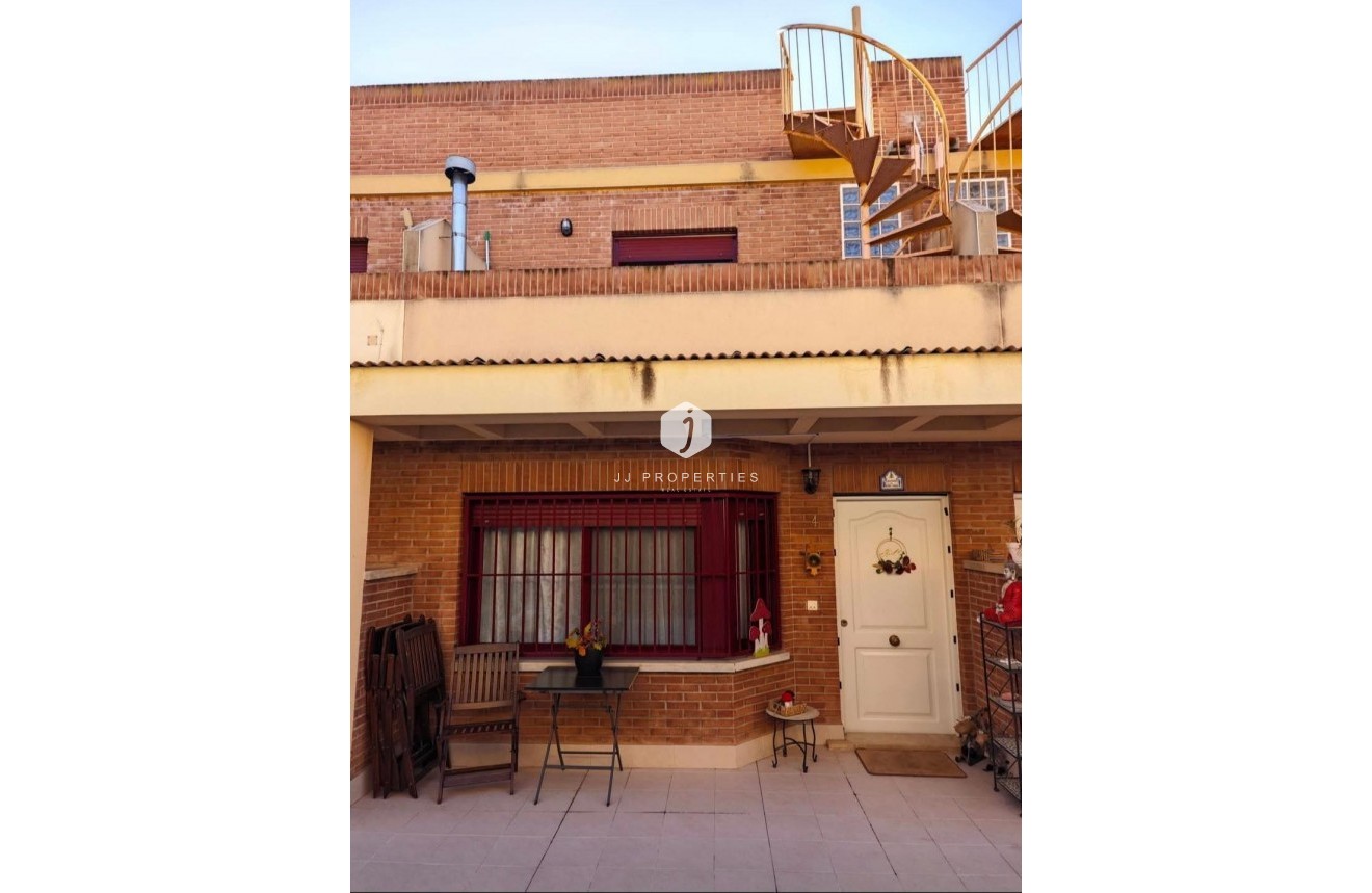 Resale - Duplex -
Benferri - Comunidad Valenciana