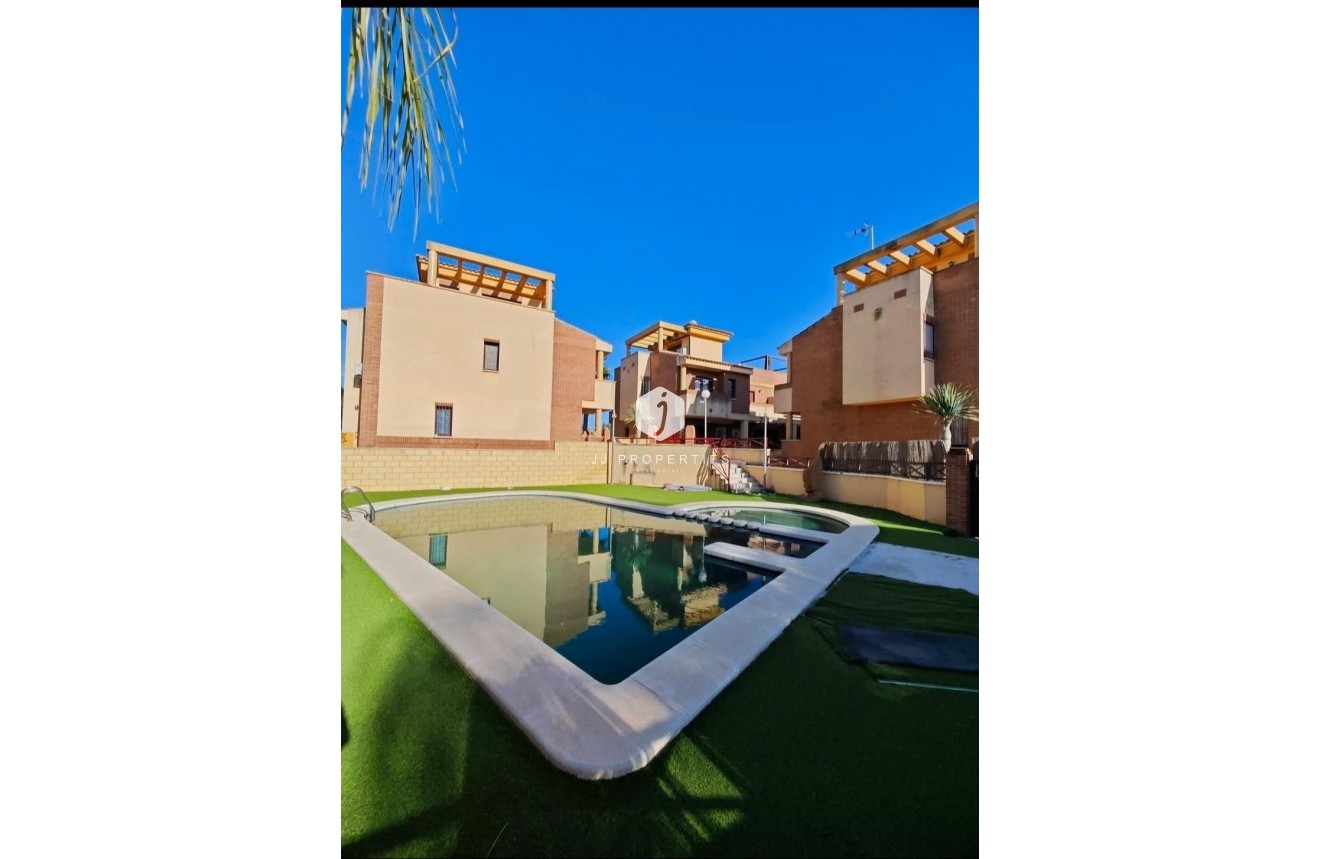 Resale - Duplex -
Benferri - Comunidad Valenciana