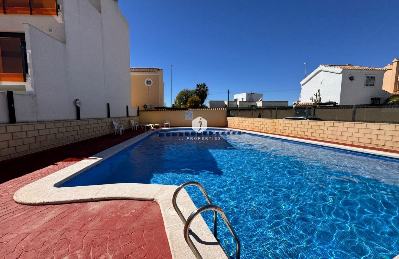 Resale - Chalet -
Campoamor - Costa Blanca