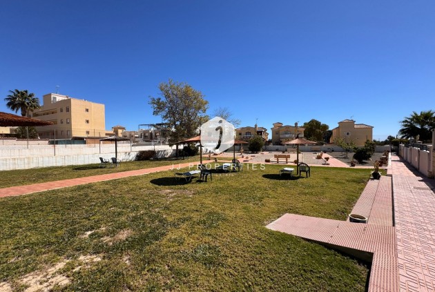 Resale - Chalet -
Campoamor - Costa Blanca