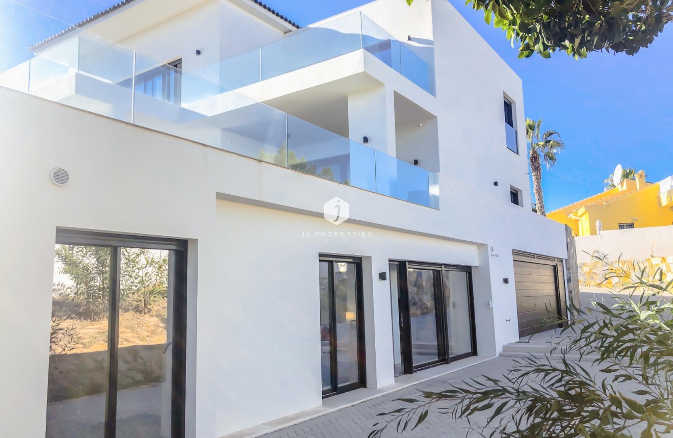 Resale - Villa -
Ciudad Quesada - Costa Blanca