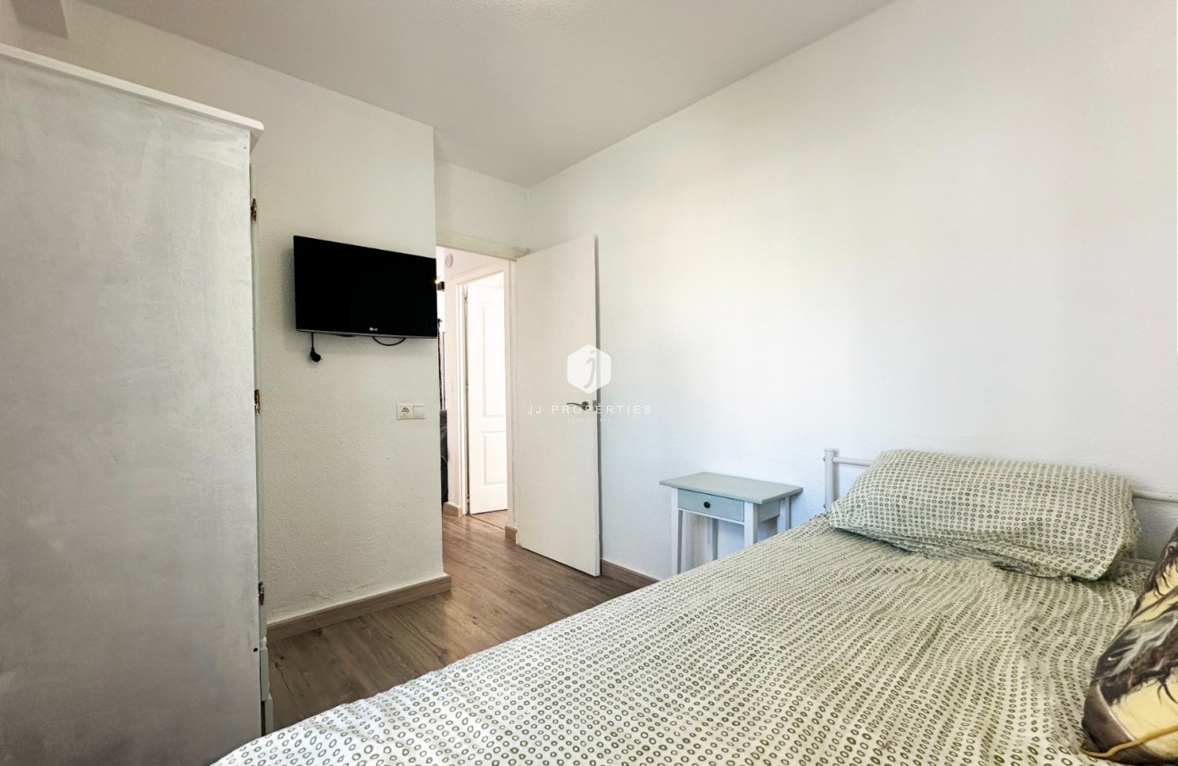 Aus zweiter Hand - Bungalow -
Orihuela Costa - Costa Blanca