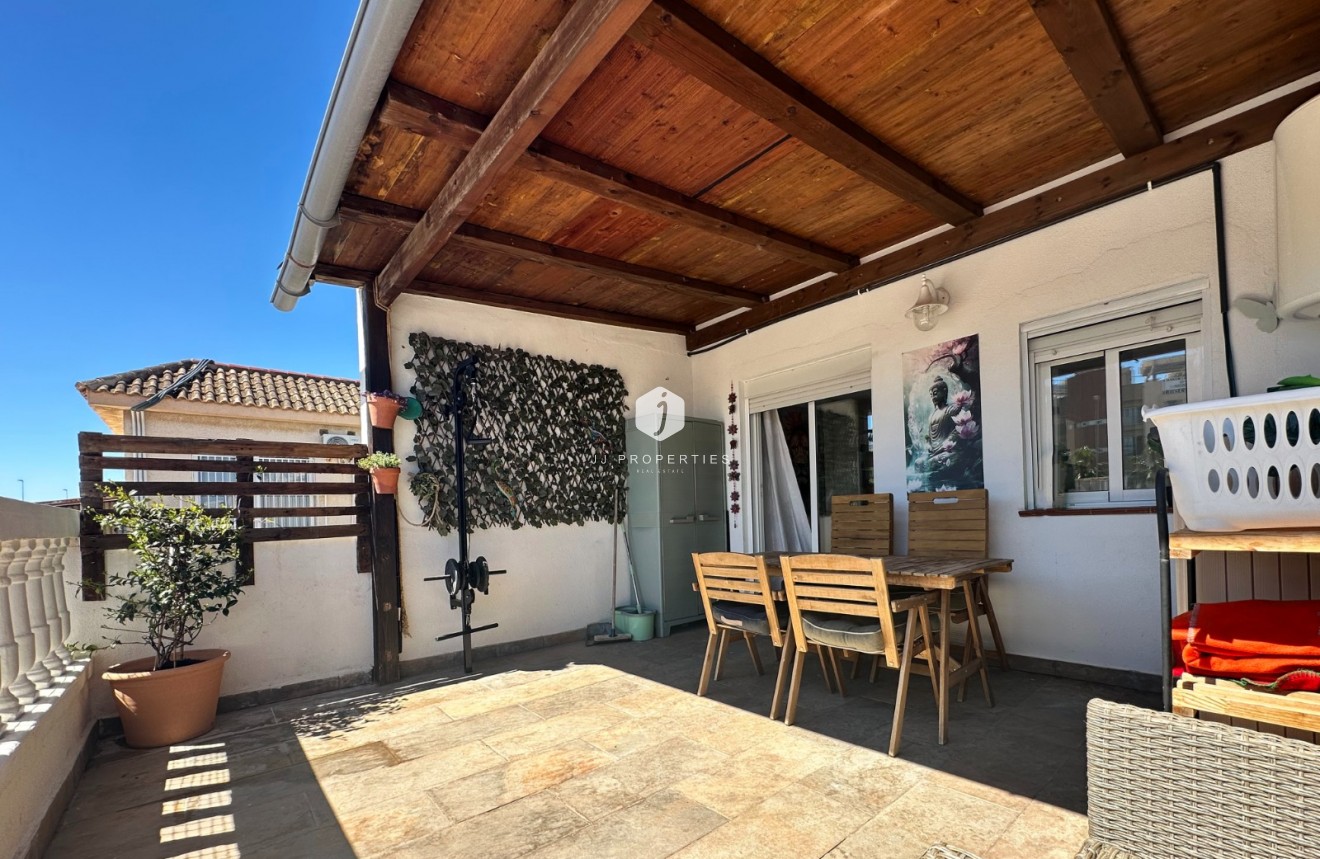 Aus zweiter Hand - Bungalow -
Orihuela Costa - Costa Blanca