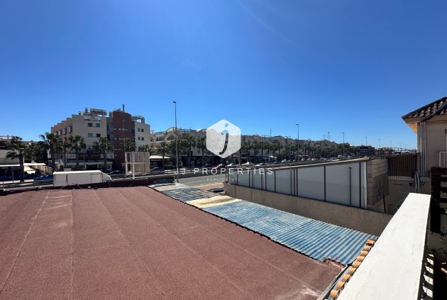 Aus zweiter Hand - Bungalow -
Orihuela Costa - Costa Blanca