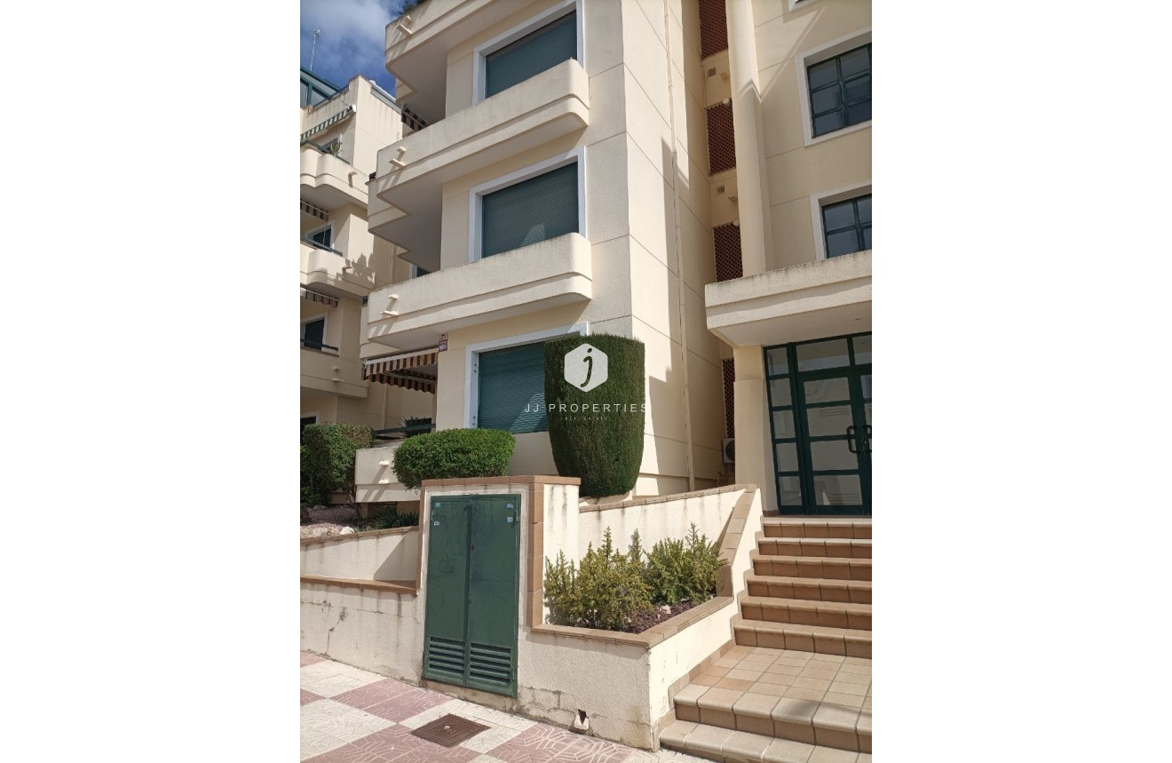 Tweedehands - Appartement / flat -
Orihuela Costa - Costa Blanca